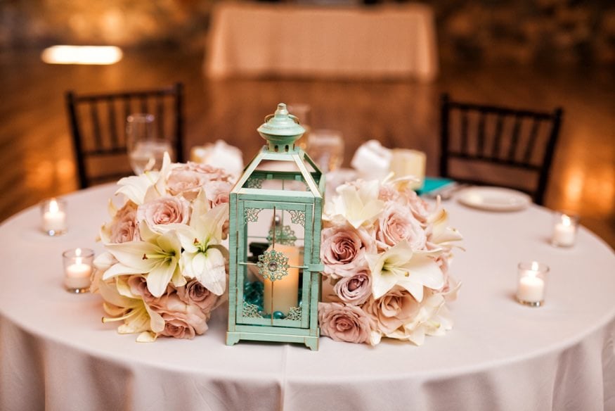 sweetheart table at hollyhedge estate wedding
