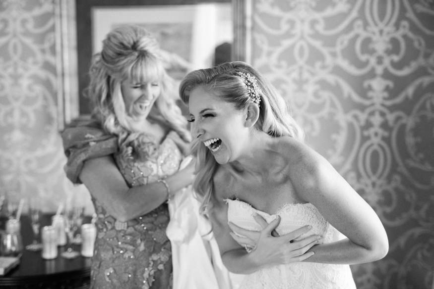 Best of 2017 New Jersey and Philadelphia weddings, bridal party fun by Jordan Brian