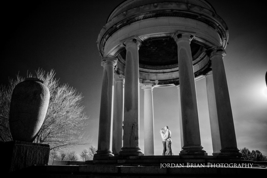 couple under gazebo at fdr park