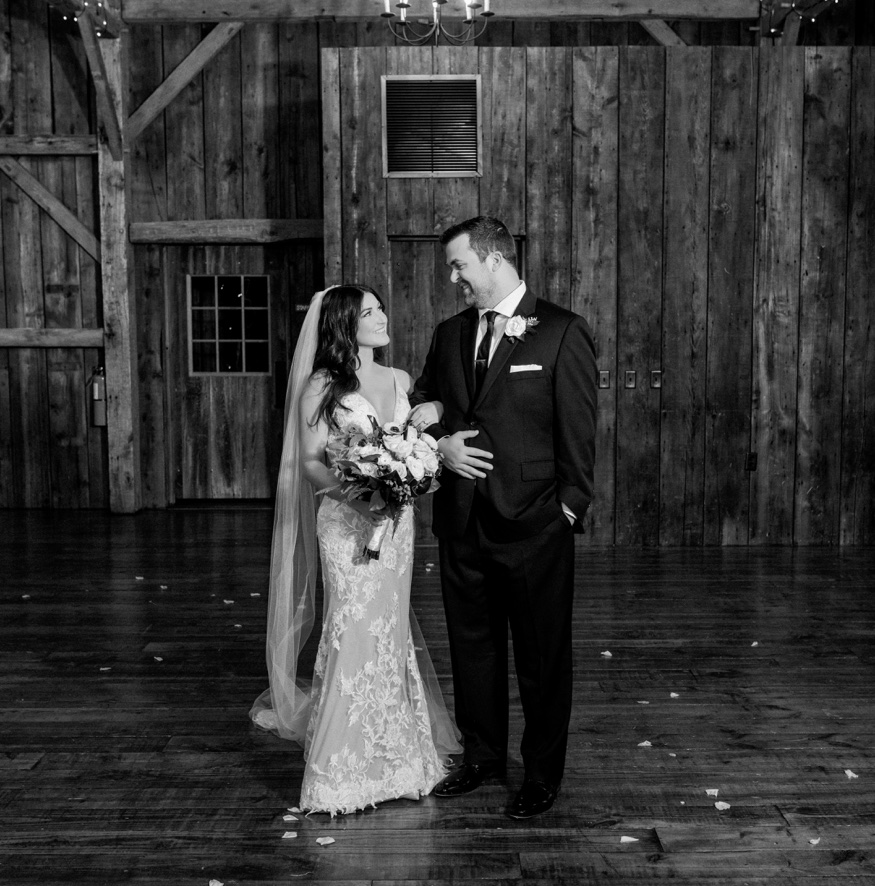 Bride & Groom portraits at Brandywine Manor House wedding.