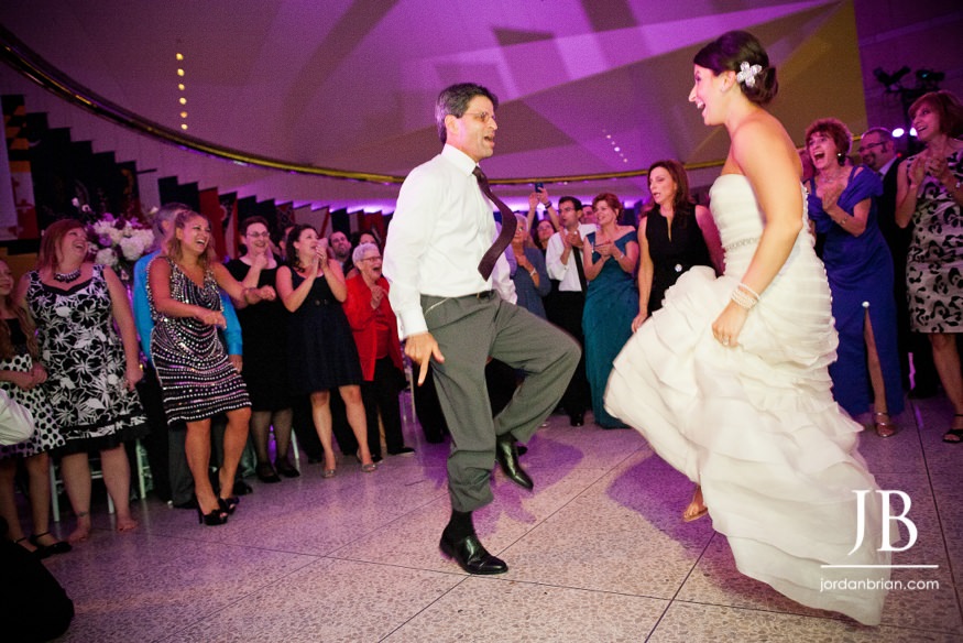 Emily and Thom National Constitution Center wedding Philadelphia