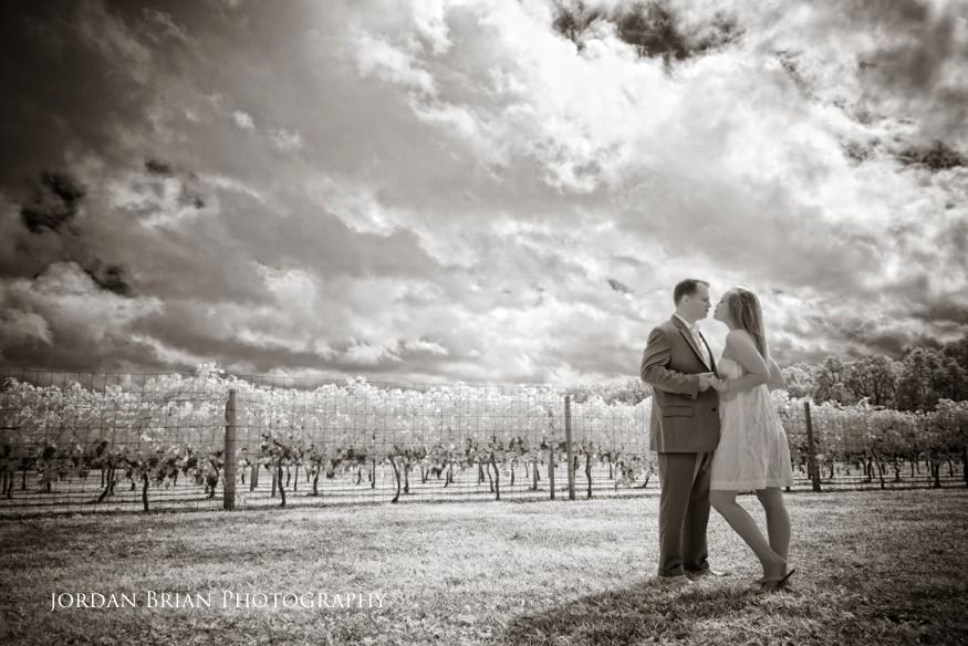 Rainy day engagement session at Valenzano Winery