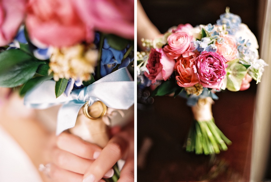 Bride's bouquet with parent's wedding rings.