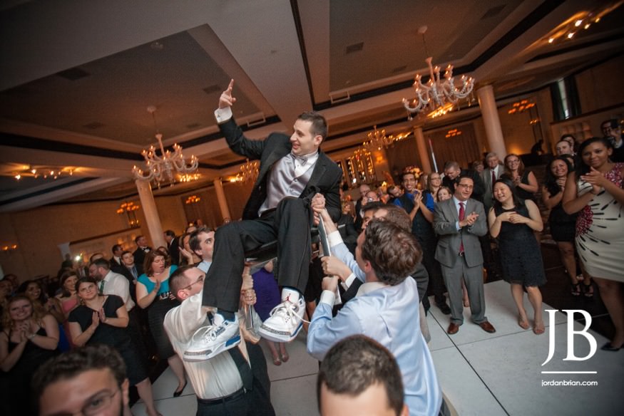Philadelphia wedding reception moment at VIE by Cescaphe