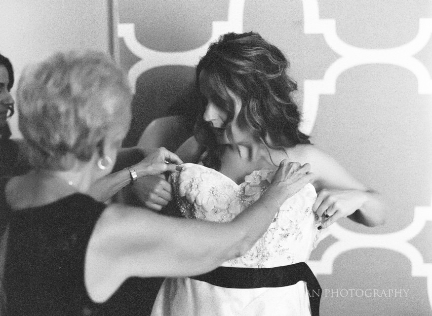 Bridal preps Hotel Monaco Philadelphia