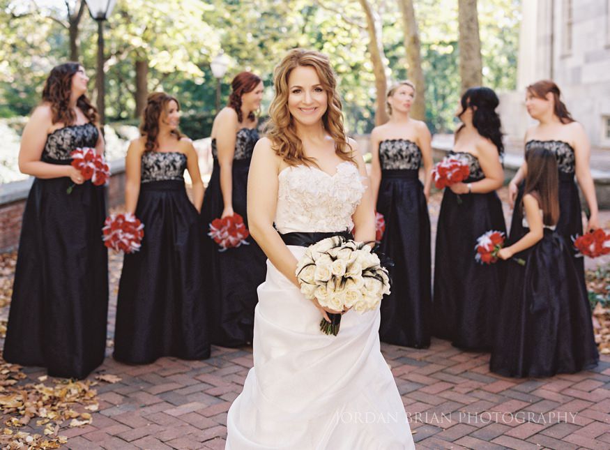 Bridesmaid photos Second Bank of the US philadelphia
