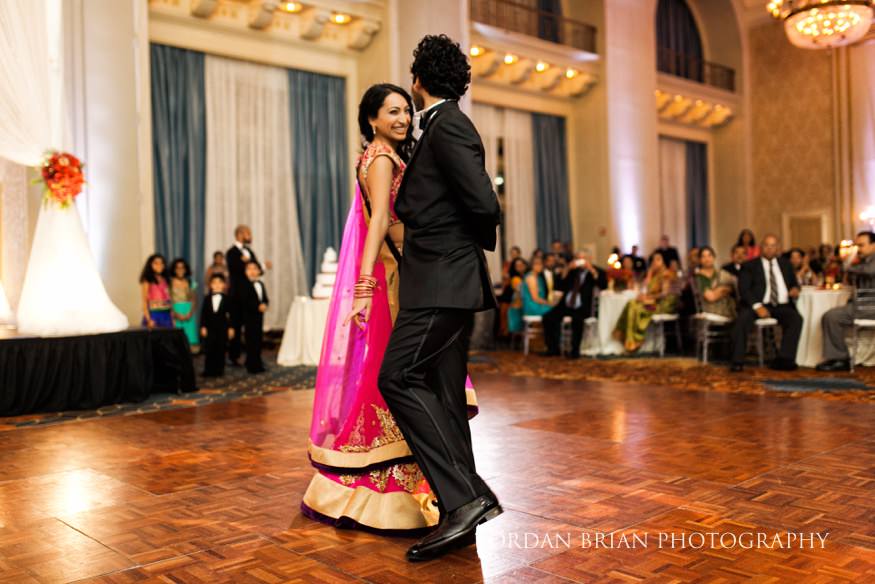 First dance at Marriott Downtown Philadelphia wedding.
