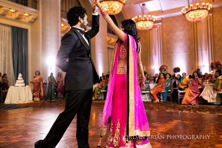 First dance at Marriott Downtown Philadelphia wedding.