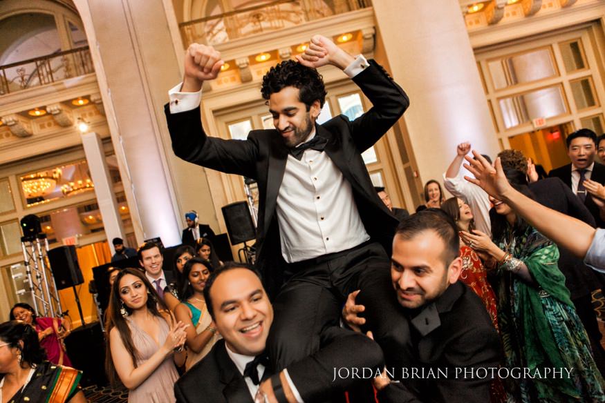 Wedding reception at Downtown Marriott Philadelphia.