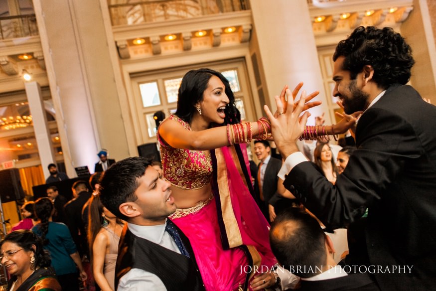 Wedding reception at Downtown Marriott Philadelphia.