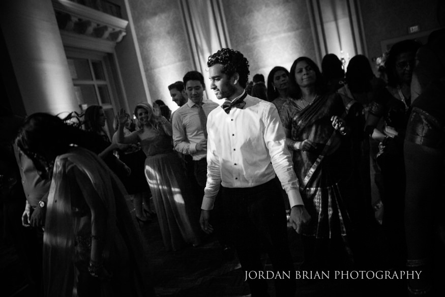 Wedding reception at Downtown Marriott Philadelphia.