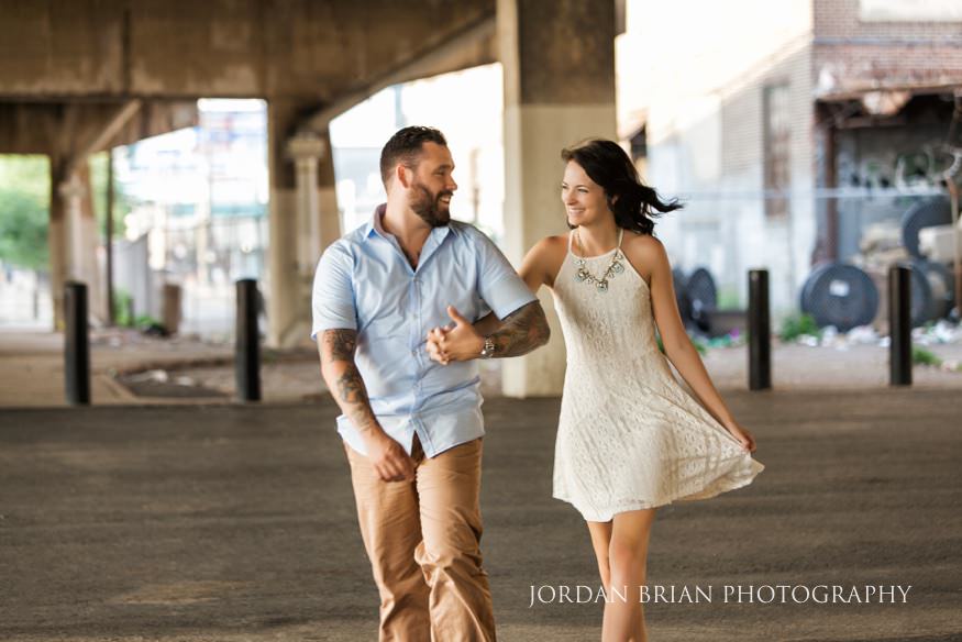 couple walking at philadelphia engagement