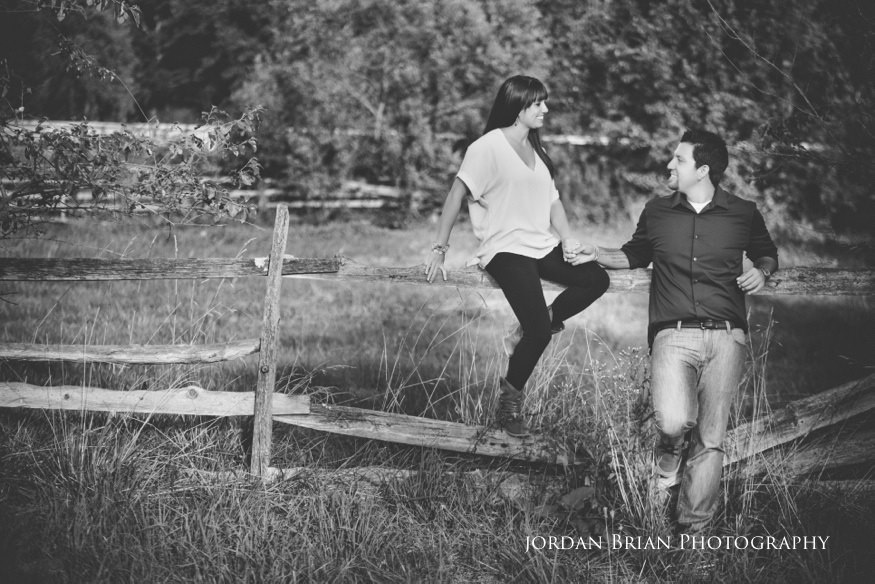 couple at abandoned barn for chesapeake city engagement photos
