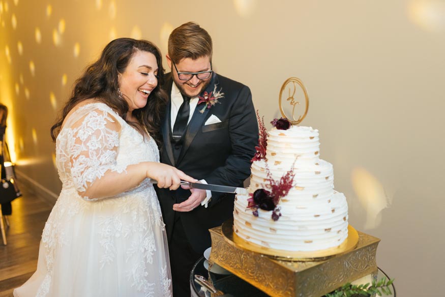 FAME MaKen Studios Philadelphia wedding reception bride and groom cake cutting
