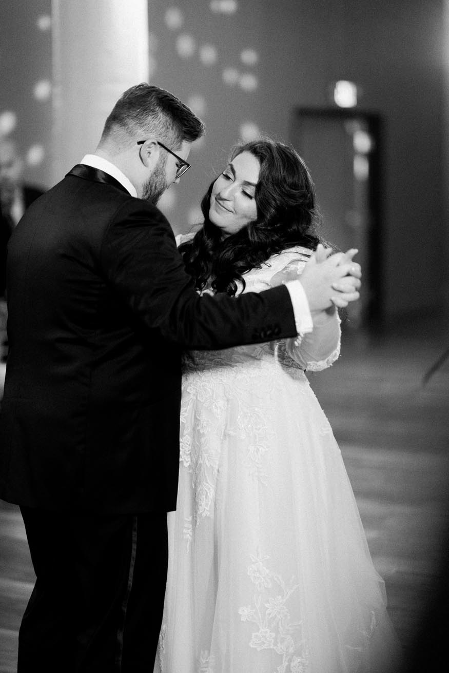 FAME MaKen Studios Philadelphia wedding reception first dance