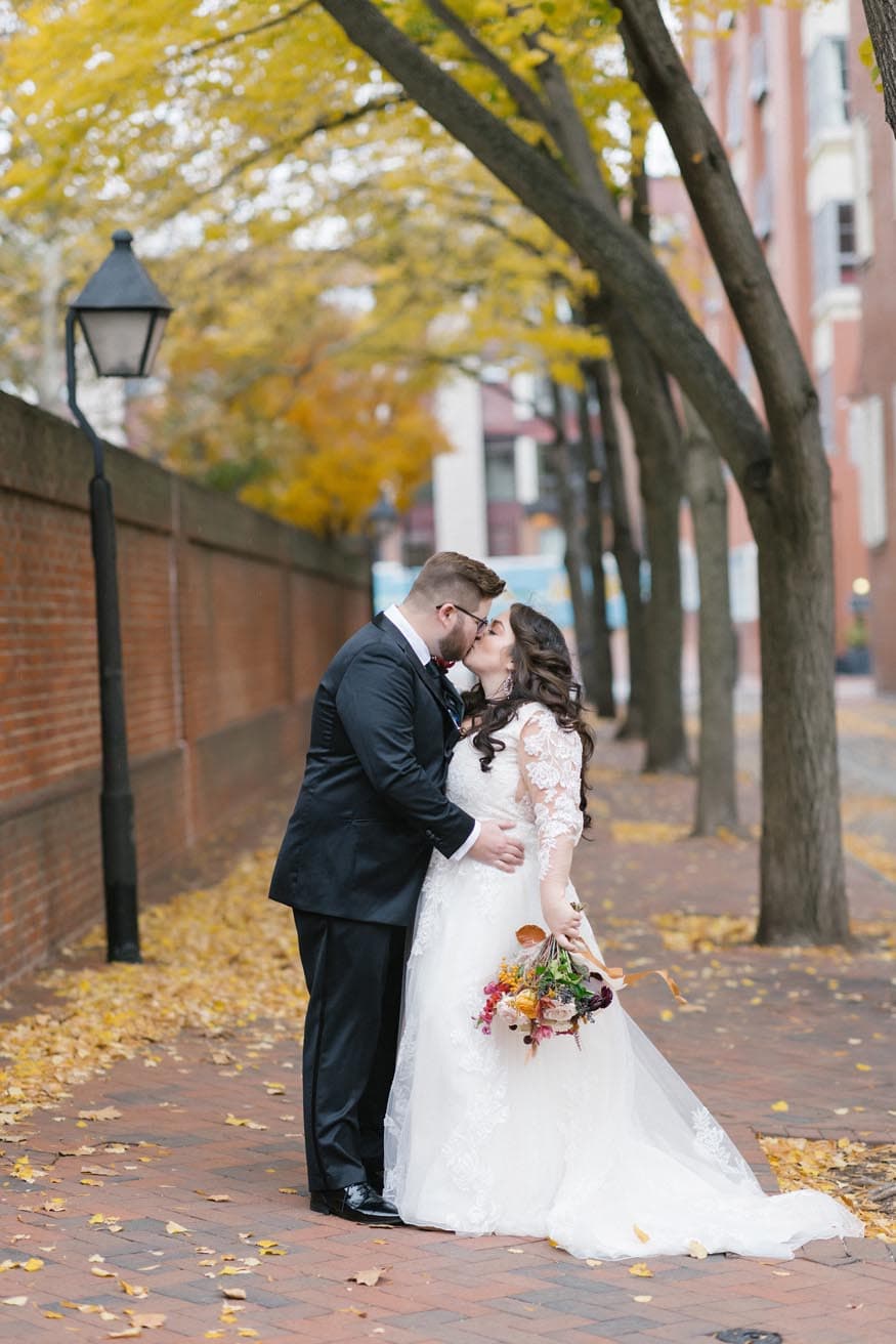 Philadelphia wedding bride and groom portraits