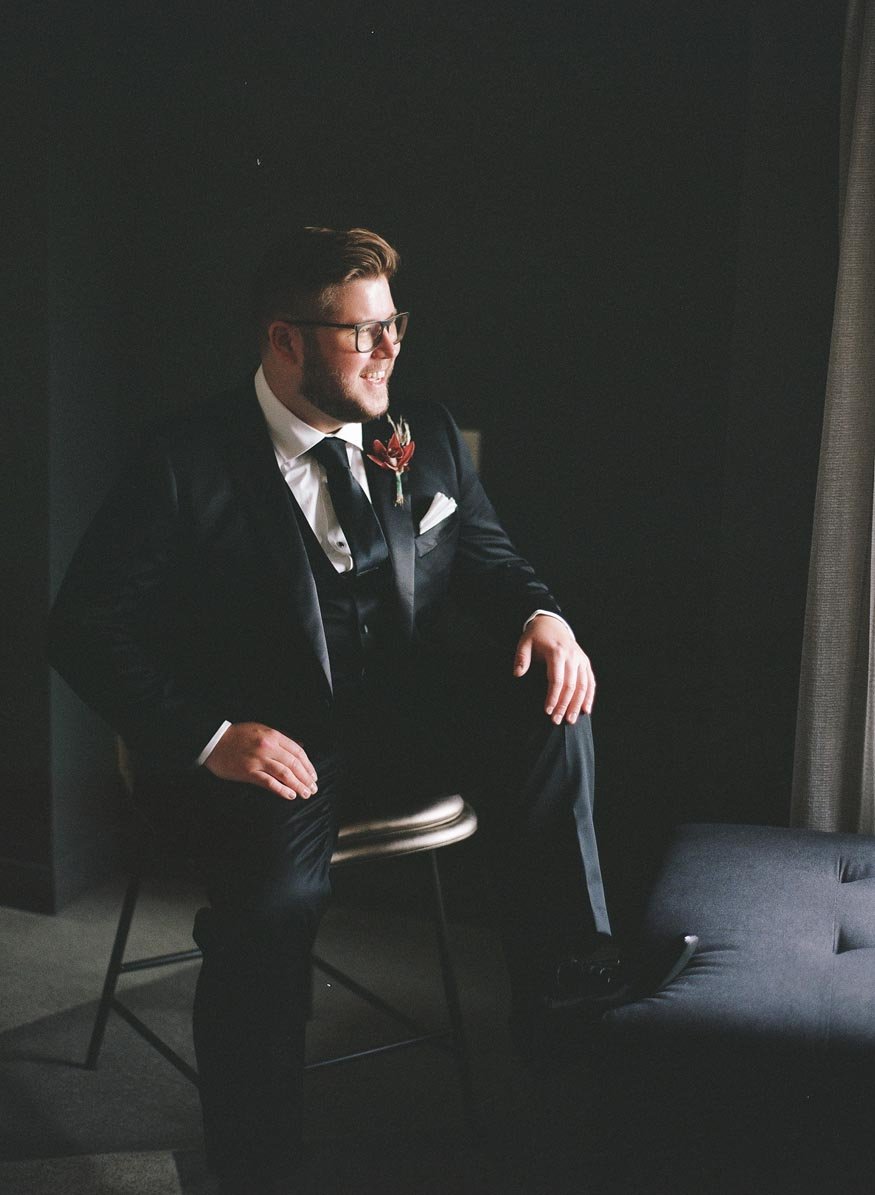Philadelphia wedding groom portraits