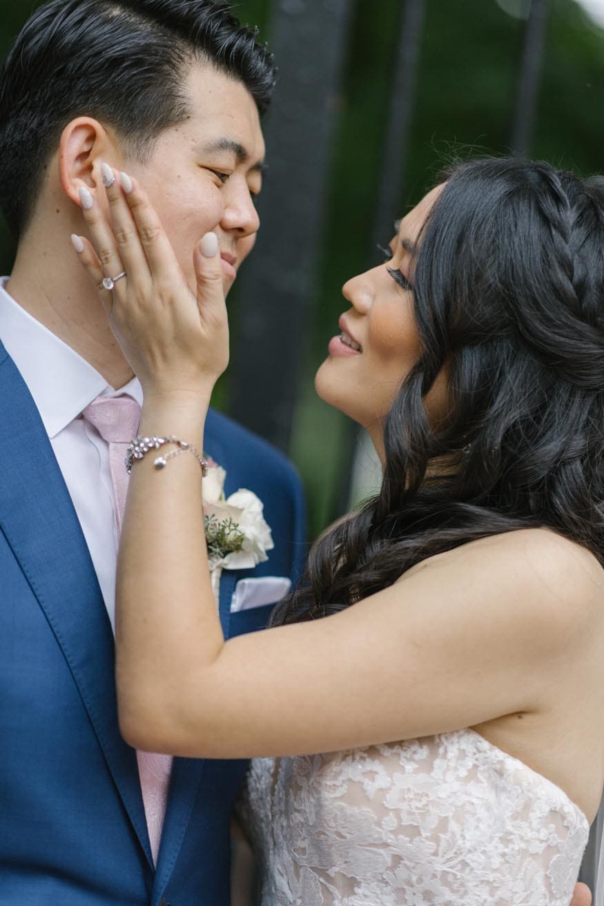 Philadelphia wedding bride and groom portrait