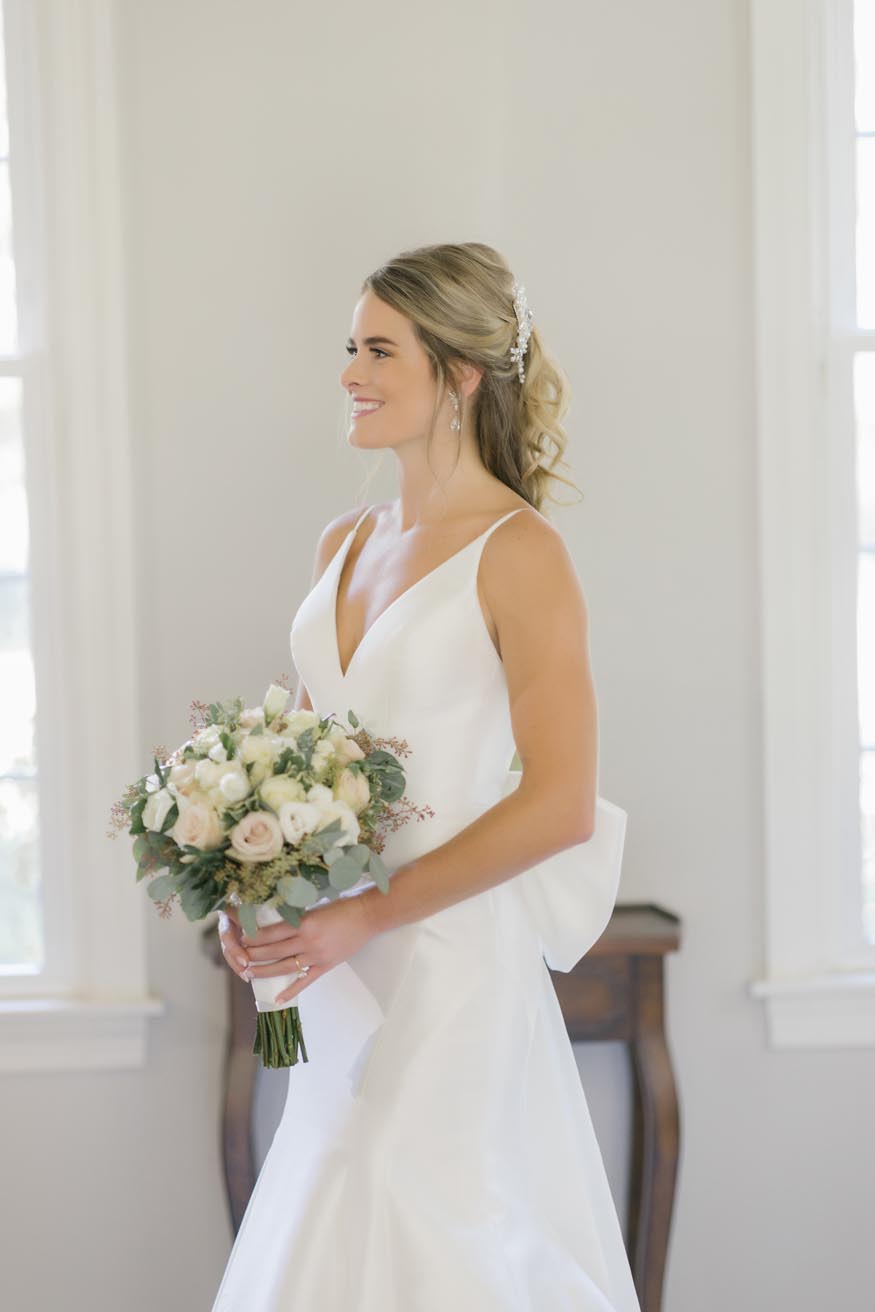 New Jersey private estate wedding bride prep portraits