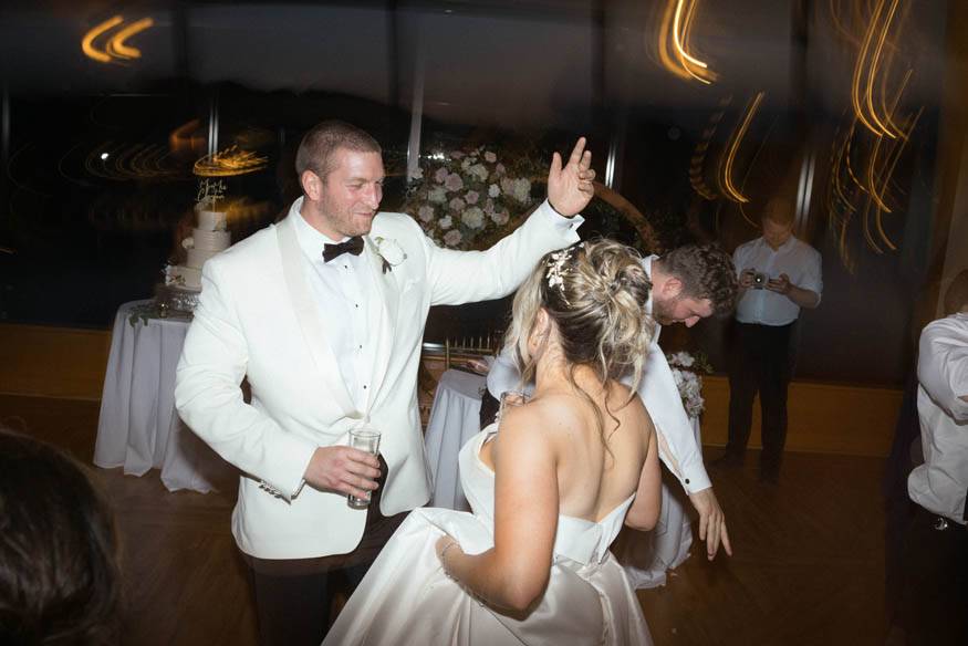 Wedding reception dancing Lambertville Inn NJ