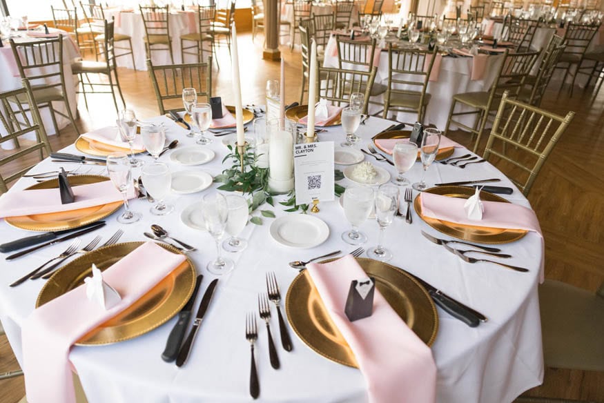 Dinning Tables Cleared Lambertville Inn Wedding