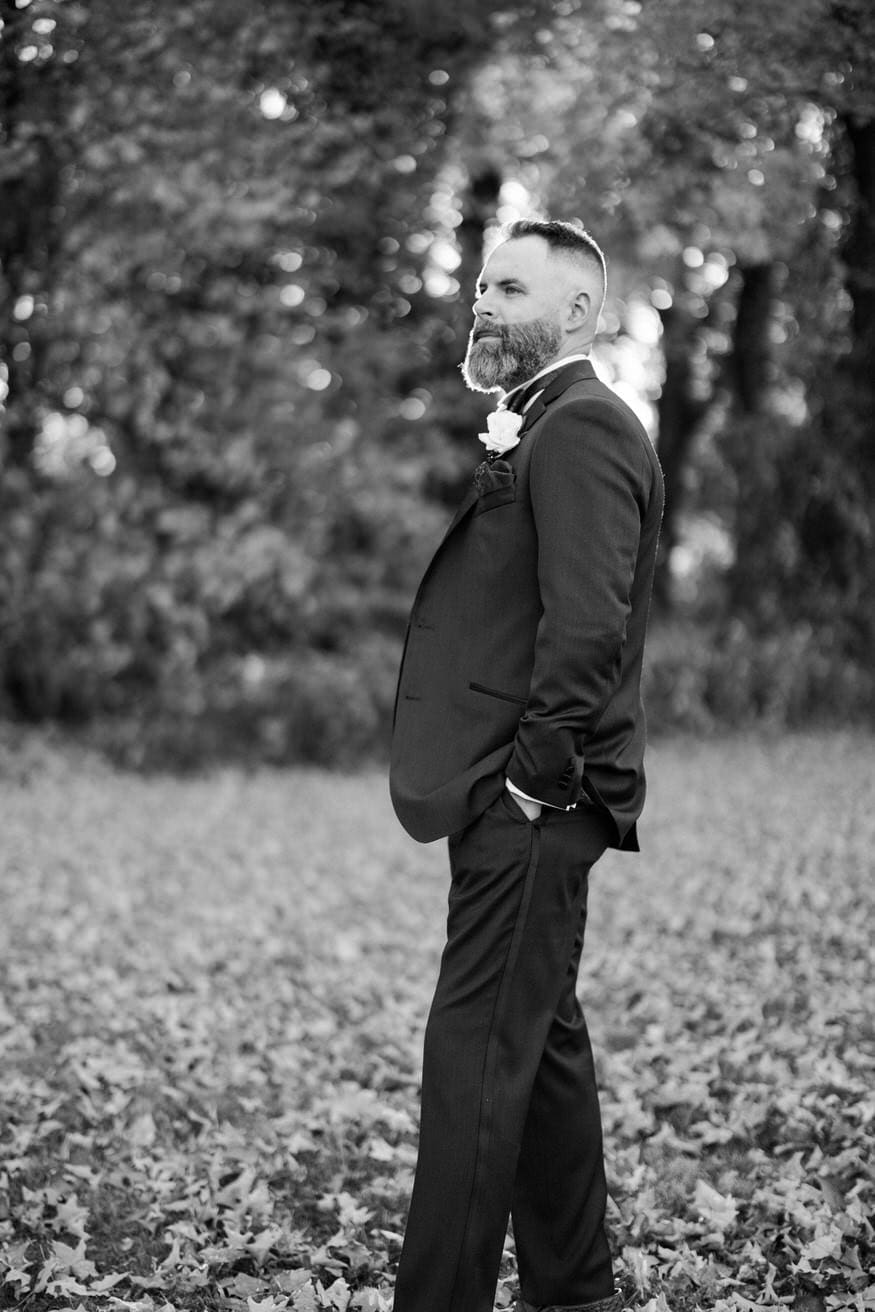 Groom portrait at Curtis Arboretum fall wedding