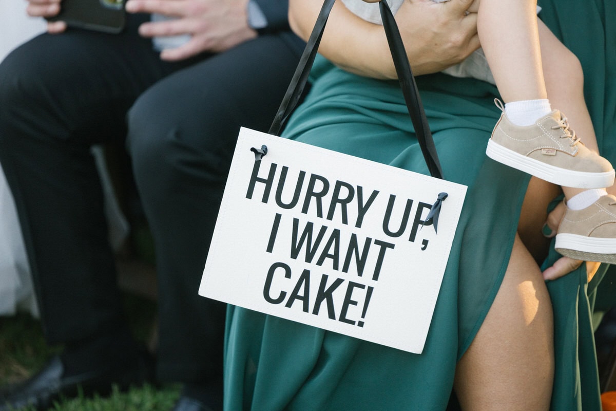 bishop farmstead wedding ceremony funny sign