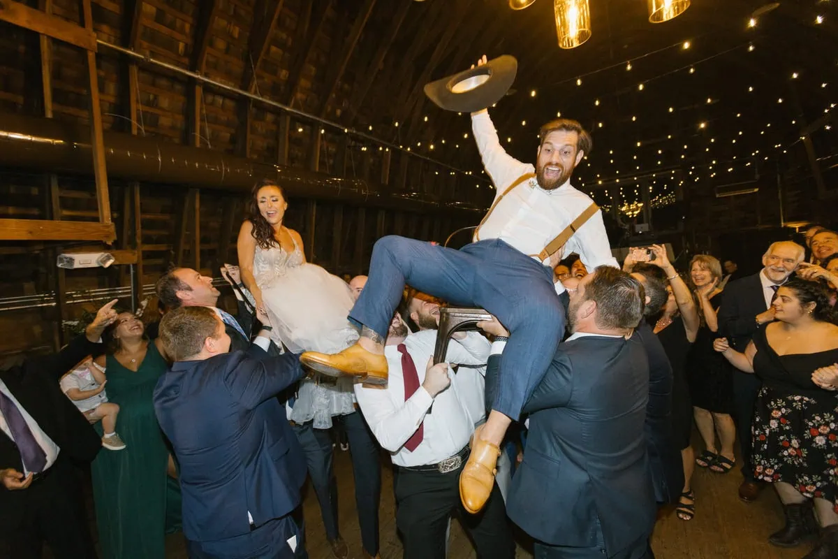 bishop farmstead wedding reception dancing