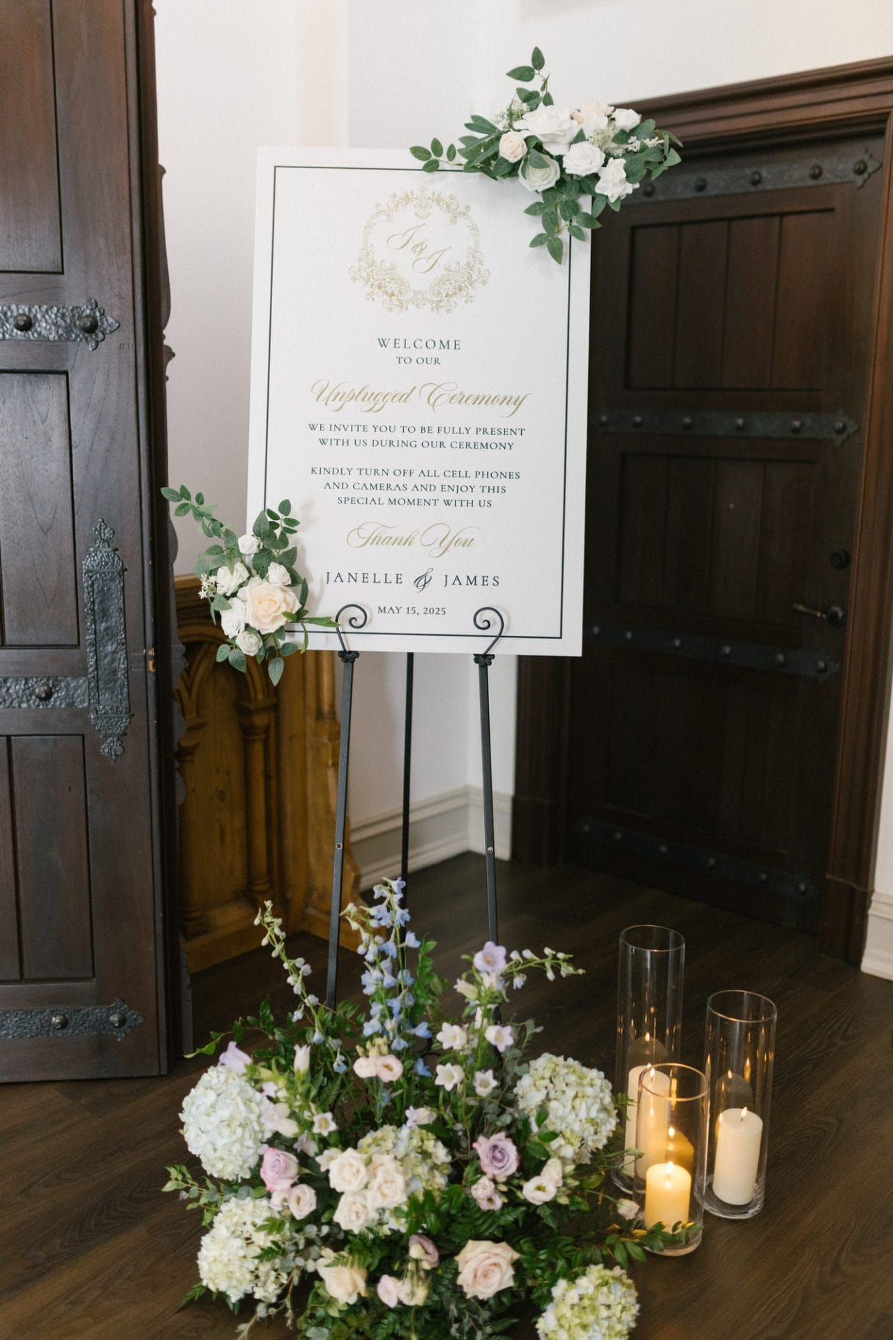Janelle and Jim's ceremony at Park Chateau Estate