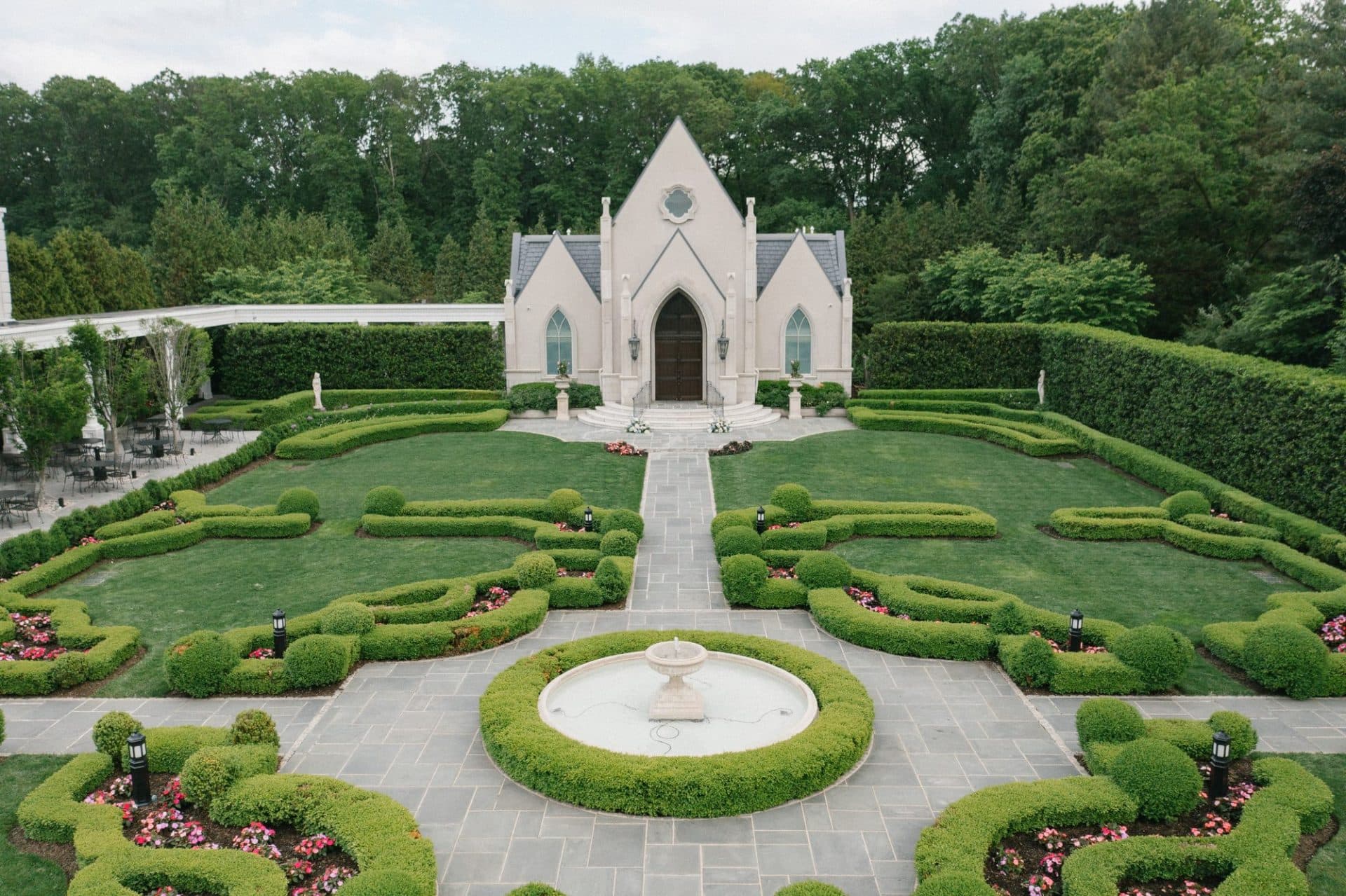 Janelle and Jim's ceremony at Park Chateau Estate