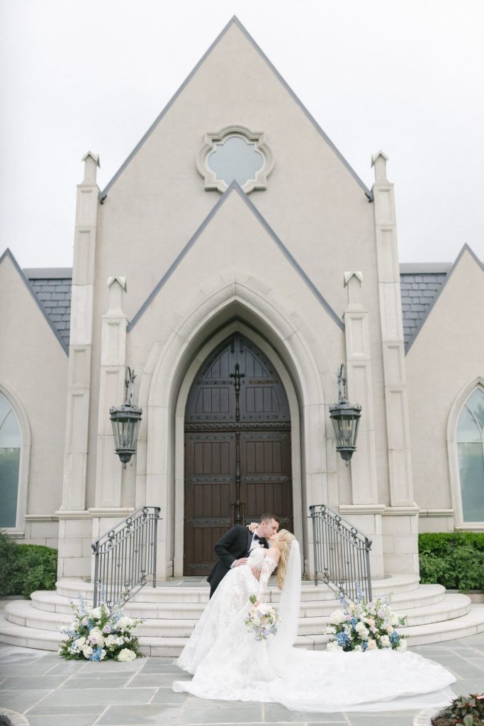 Janelle & Jim’s Park Chateau Wedding