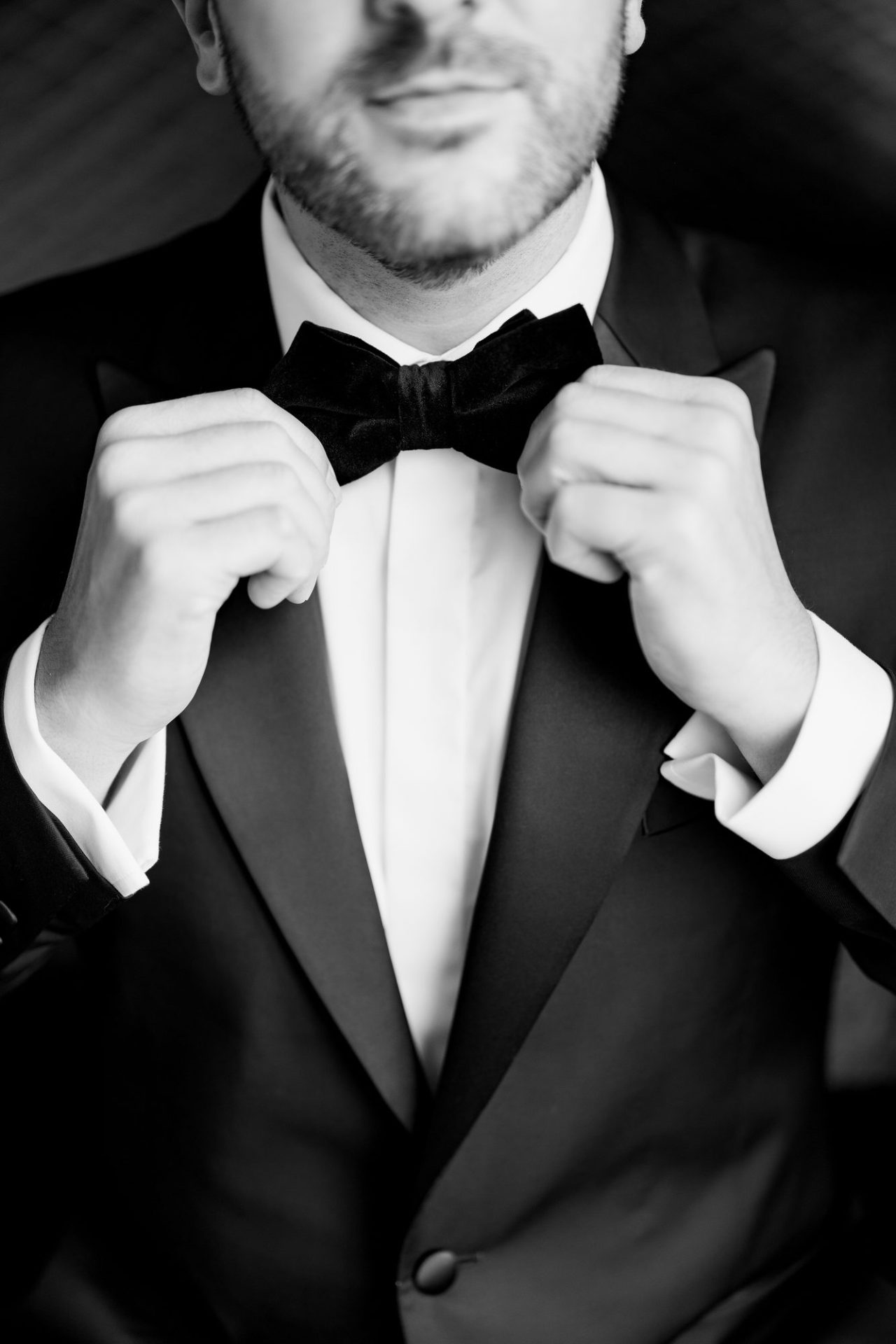 Tomer and his groomsmen getting ready at the W Hotel Philadelphia